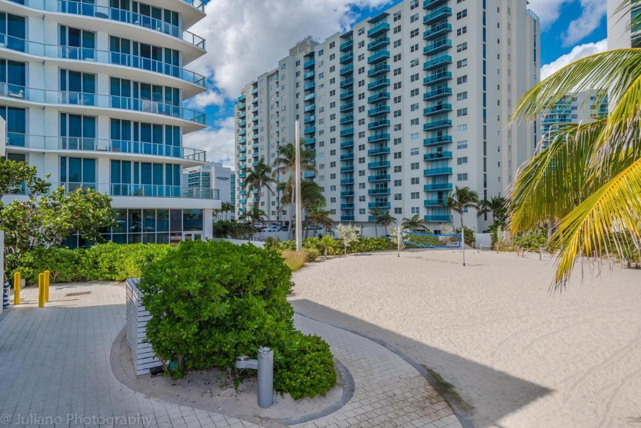 Ocean View 1 Bed On The Beach 19Th Floor Hollywood Hallandale Beach Buitenkant foto